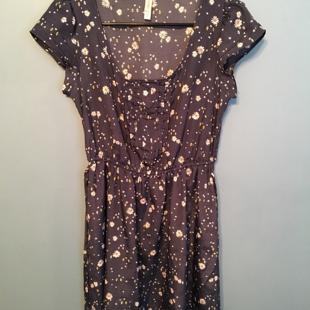 Silky blue floral dress with pockets